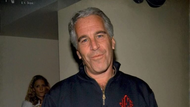 Nuevas presuntas víctimas de Jeffrey Epstein acuden a la justicia francesa